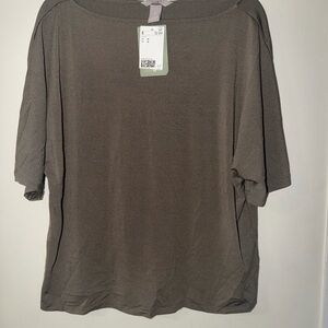 H&M Olive Gray Crew Neck Tee